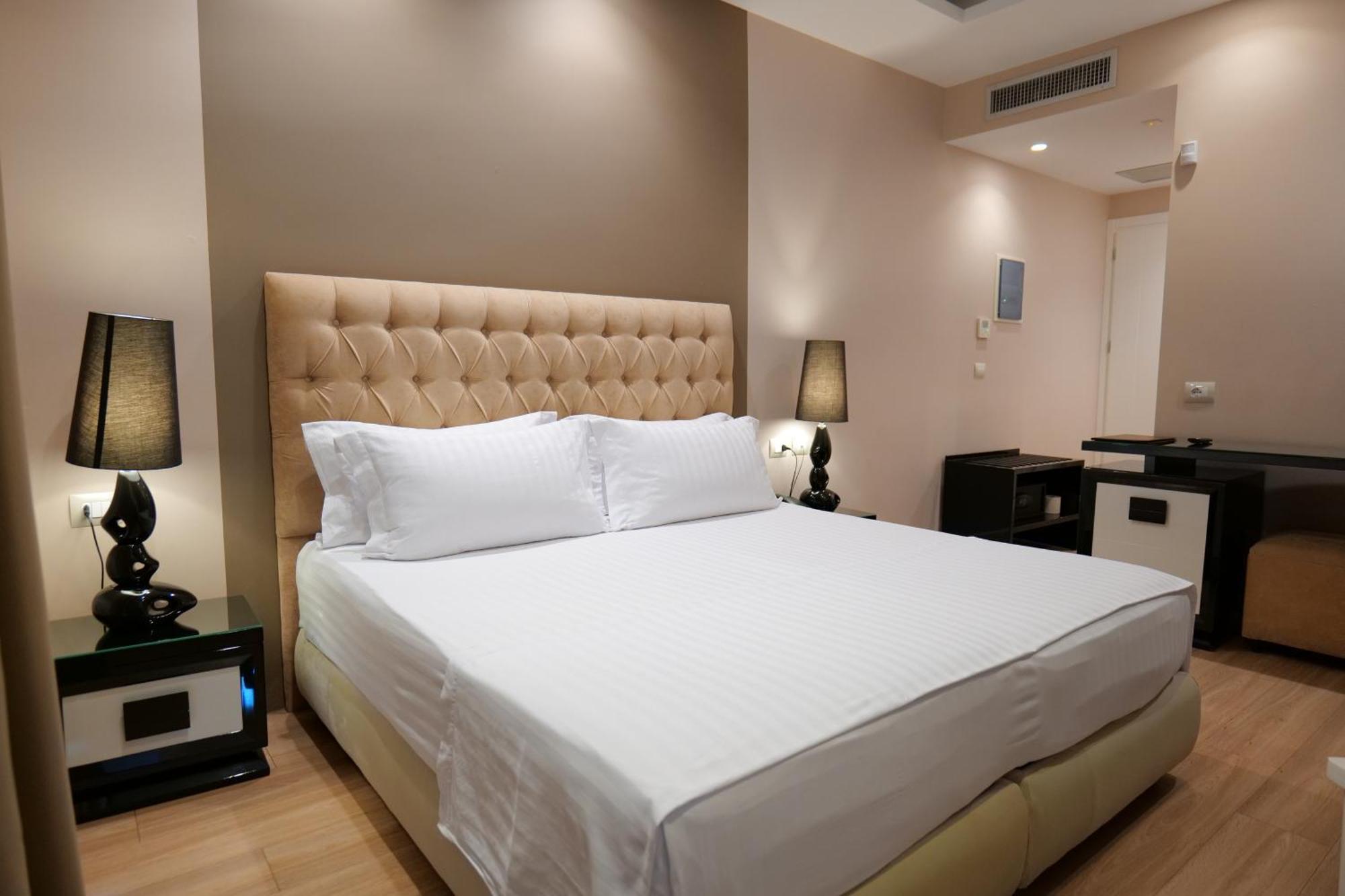 Hotel Luxury Ksamil Ruang foto