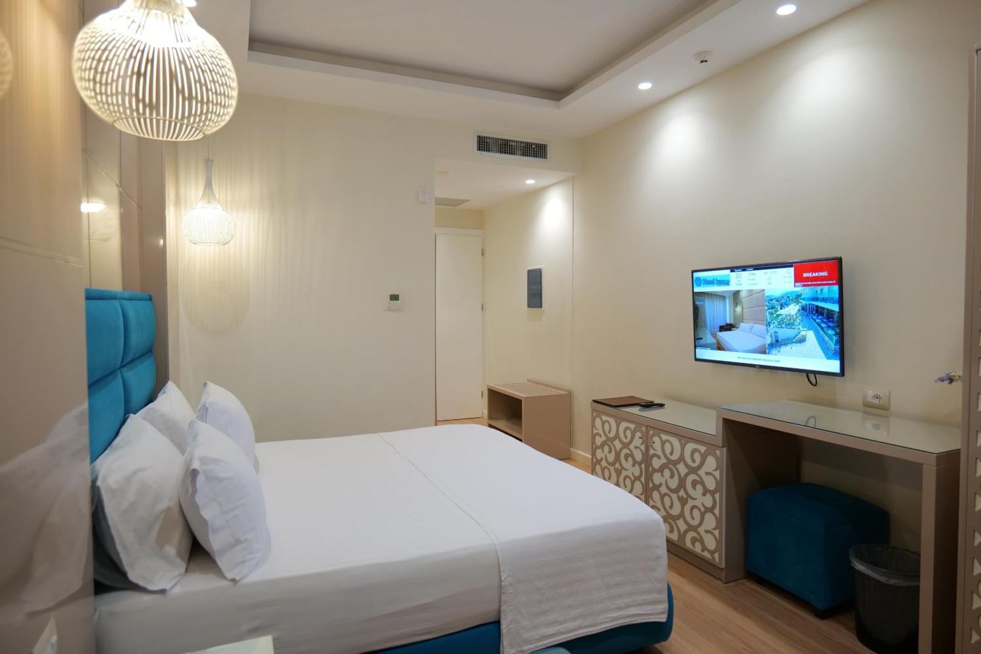 Hotel Luxury Ksamil Ruang foto
