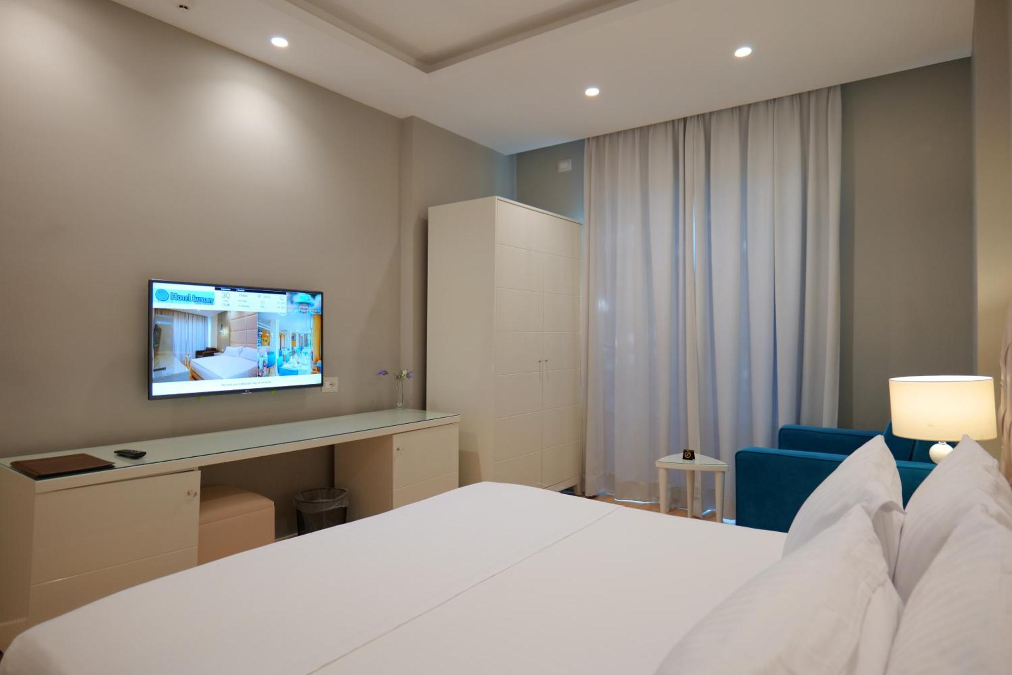 Hotel Luxury Ksamil Ruang foto